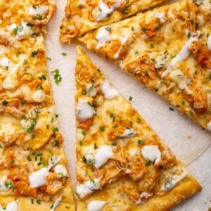 BUFFALO CHICKEN PIZZA